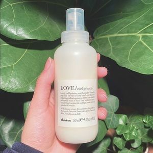 Davines Essential Care LOVE Curl Primer